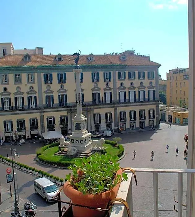 Relais Piazza dei Martiri-1